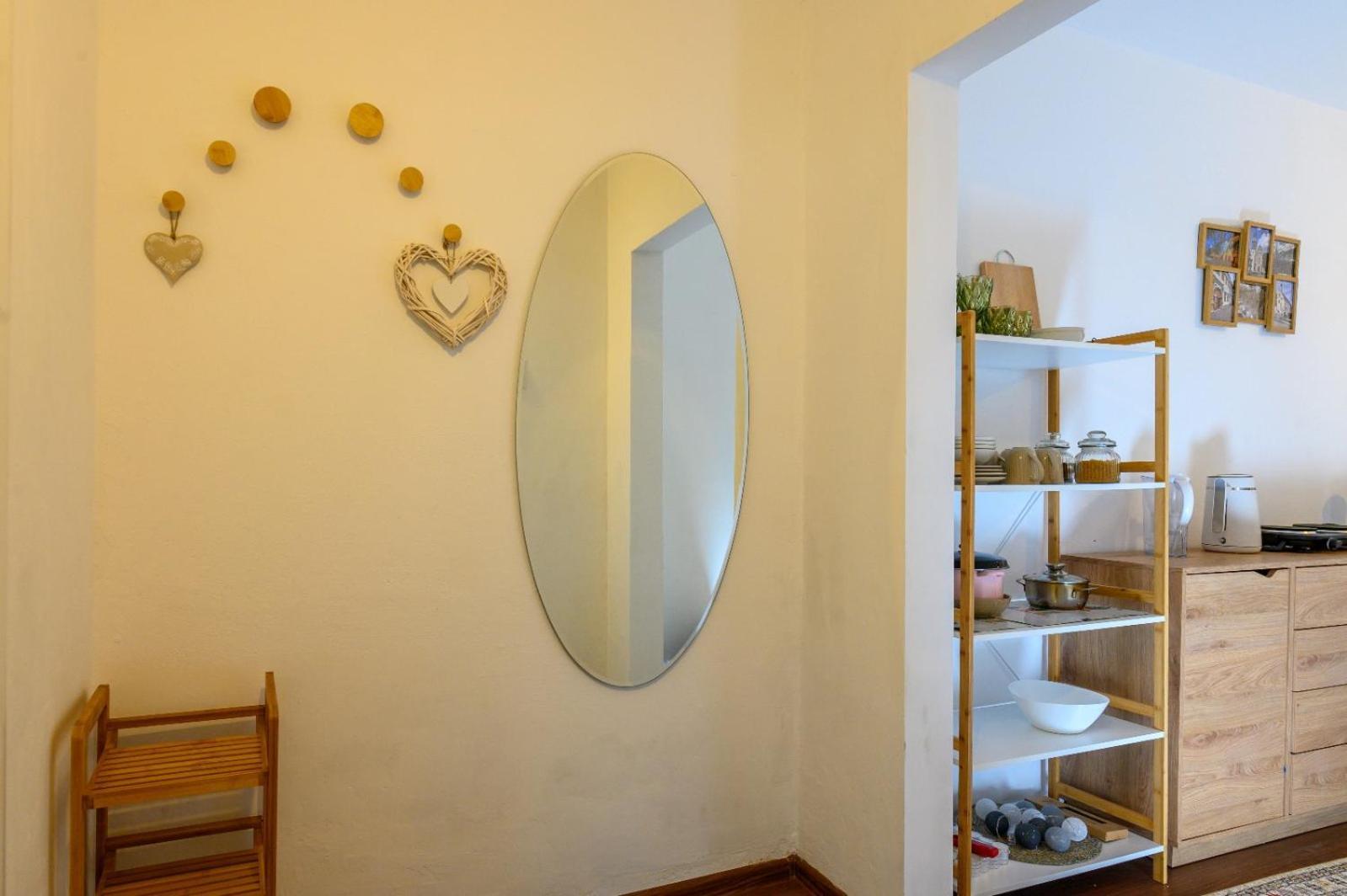 Apartament Corina Cu Parcare Bistriţa Εξωτερικό φωτογραφία